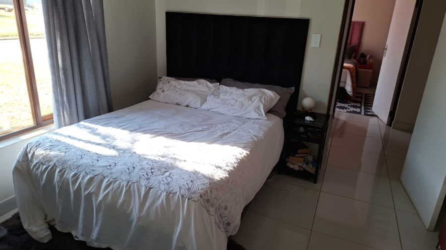 4 Bedroom Property for Sale in Buffelspoort Eco Estate North West